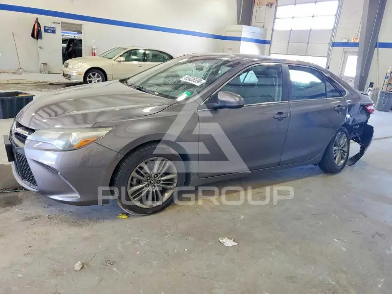 2016 Toyota CAMRY фото