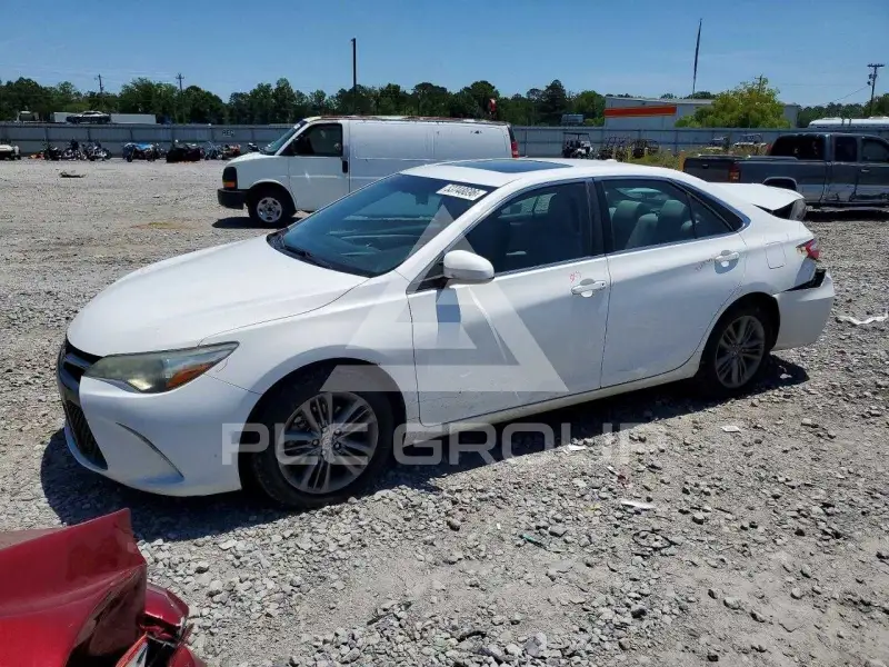 2016 Toyota CAMRY фото