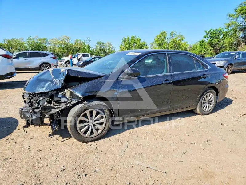 2016 Toyota CAMRY photo