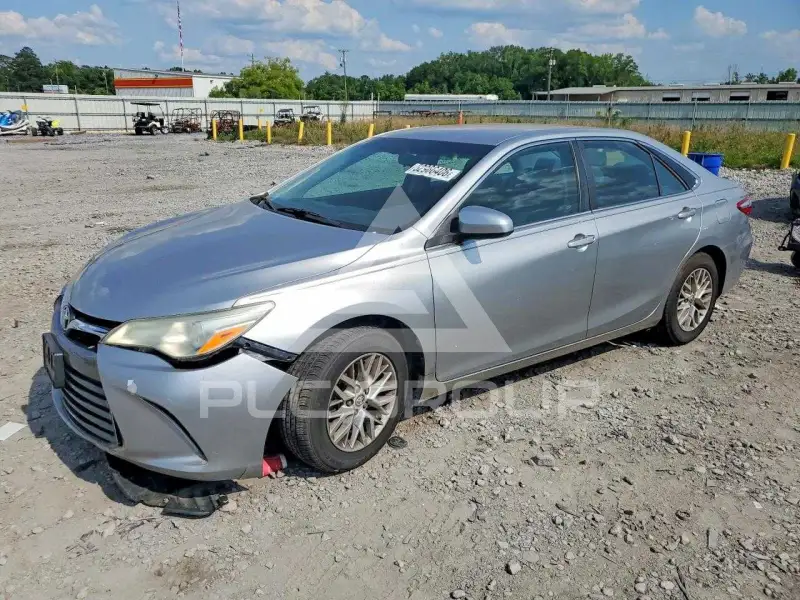 2016 Toyota CAMRY фото