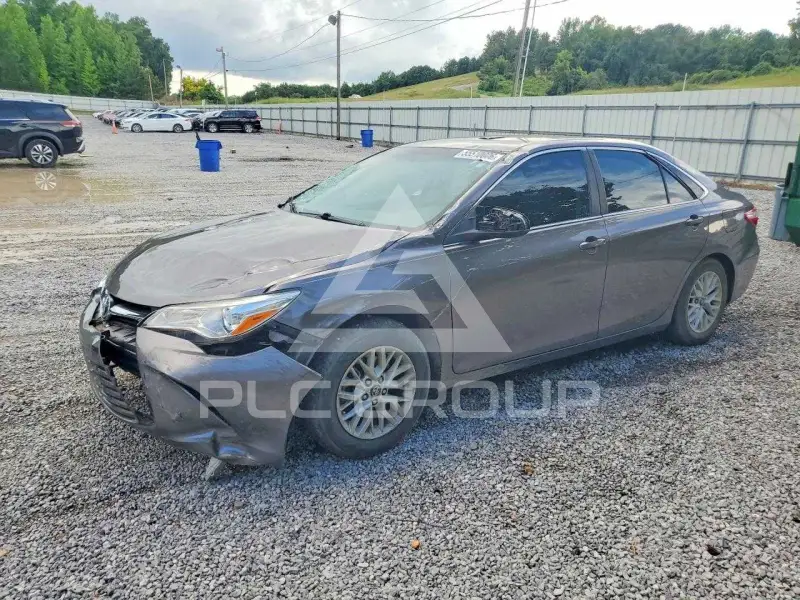 2016 Toyota CAMRY фото