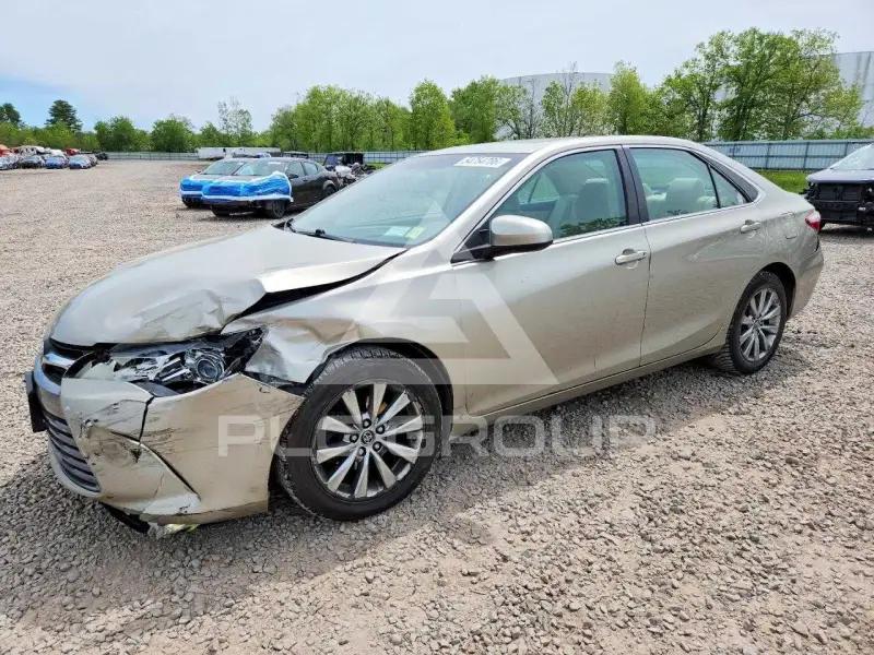2016 Toyota CAMRY фото