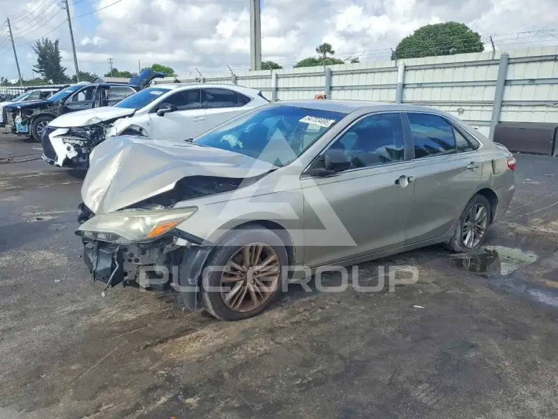 2016 Toyota CAMRY фото