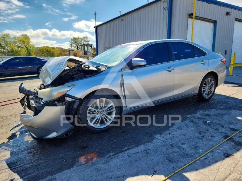 2016 Toyota CAMRY фото
