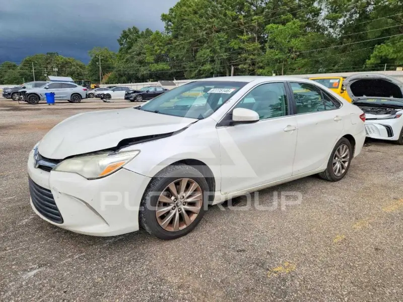 2016 Toyota CAMRY фото