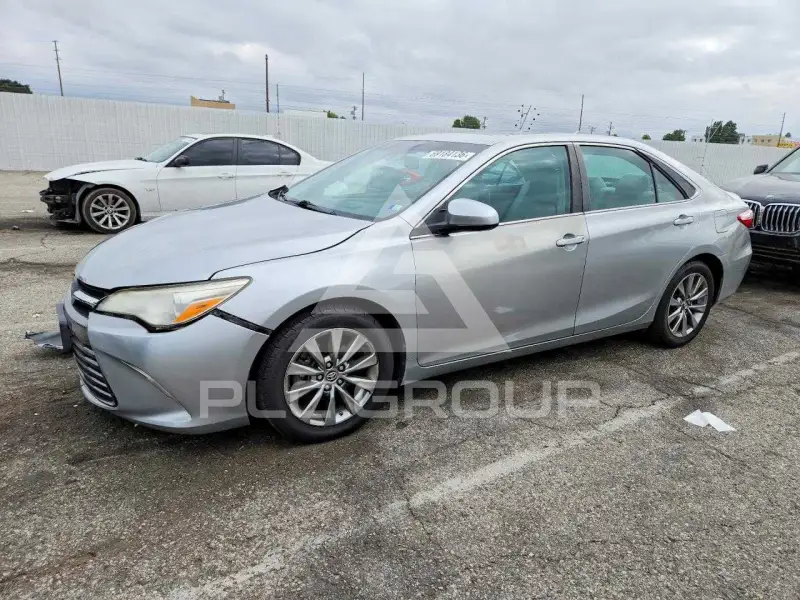 2016 Toyota CAMRY фото