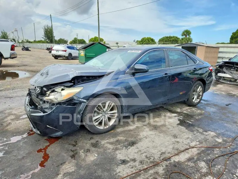 2016 Toyota CAMRY фото