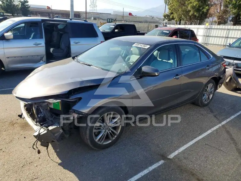 2016 Toyota CAMRY фото