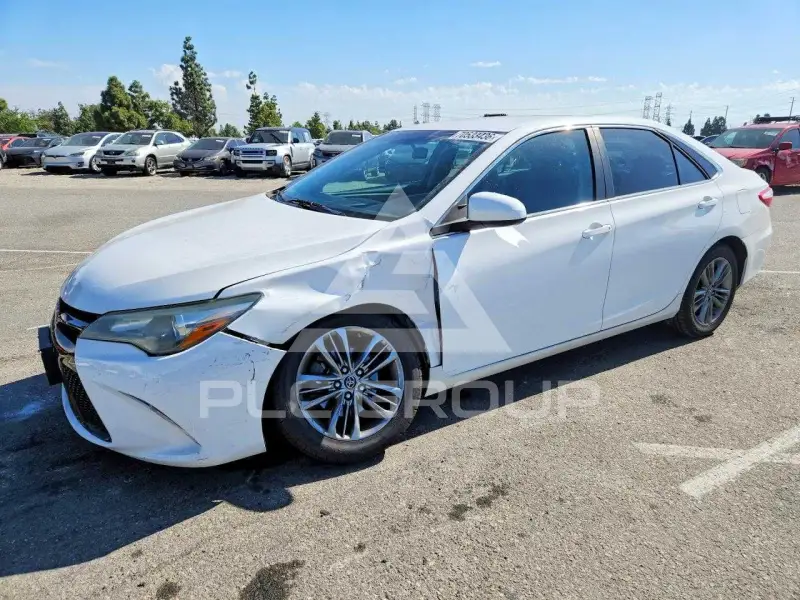 2016 Toyota CAMRY фото