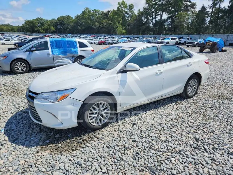 2016 Toyota CAMRY фото