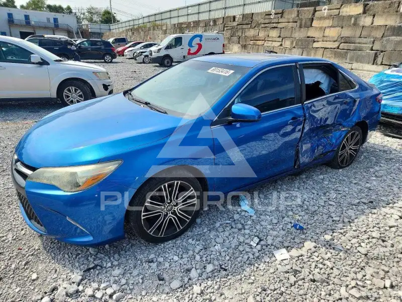 2016 Toyota CAMRY фото