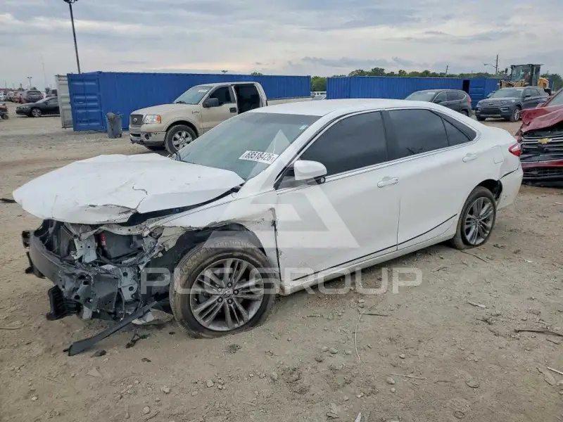 2016 Toyota CAMRY photo