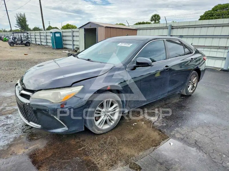 2016 Toyota CAMRY photo