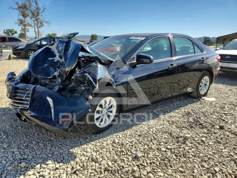 2016 Toyota CAMRY фото
