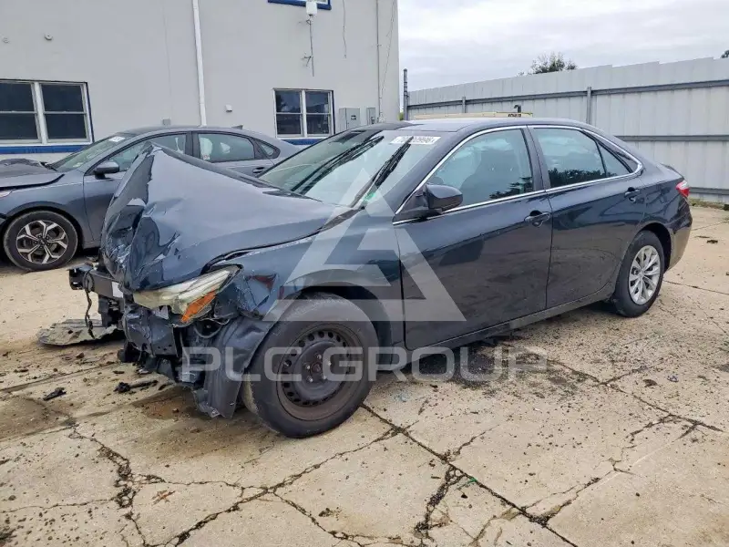 2016 Toyota CAMRY photo