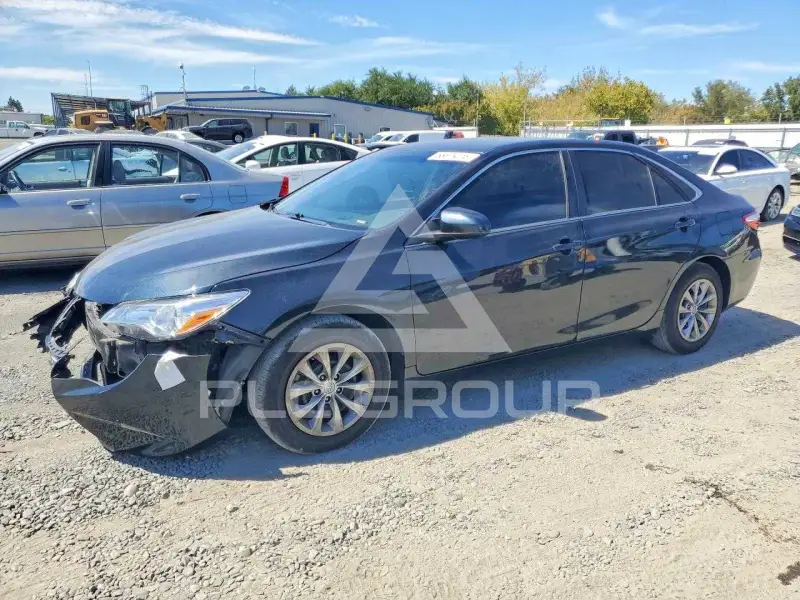 2016 Toyota CAMRY фото