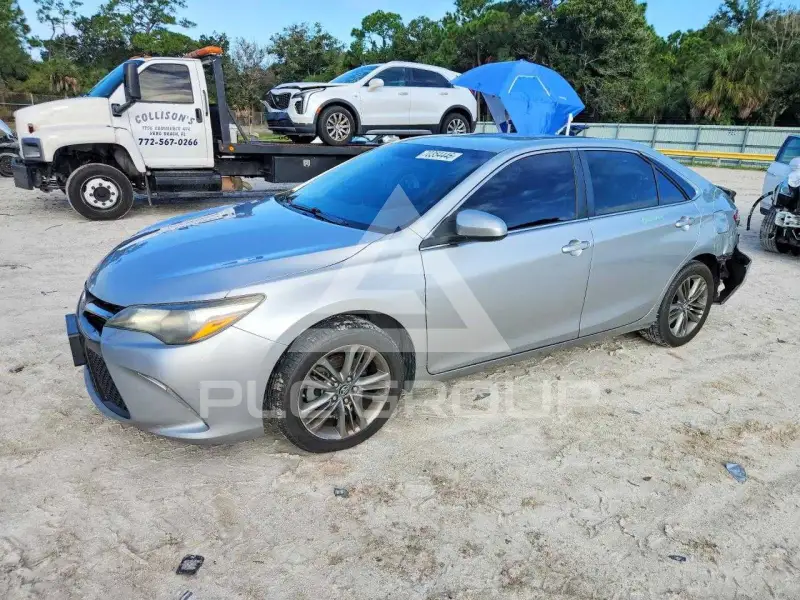 2016 Toyota CAMRY фото