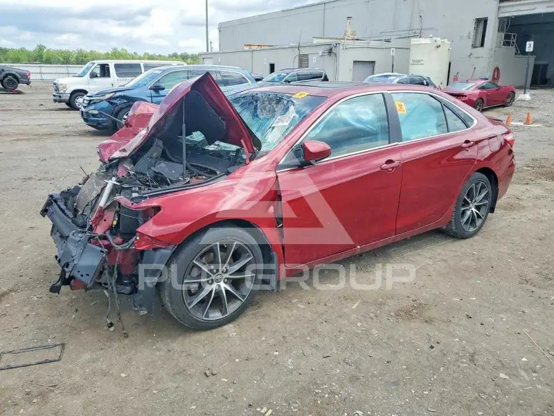 2016 Toyota CAMRY фото