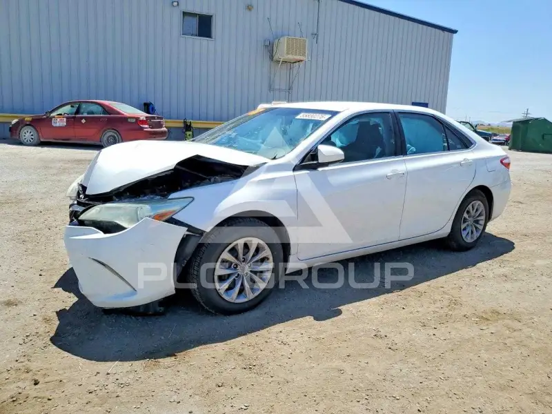 2016 Toyota CAMRY фото