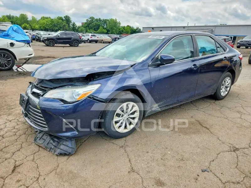 2016 Toyota CAMRY фото