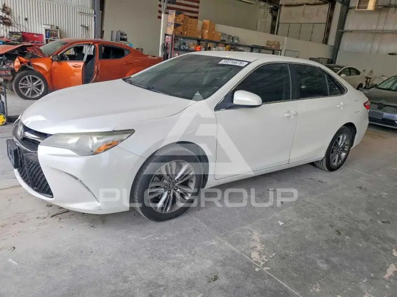 2016 Toyota CAMRY photo