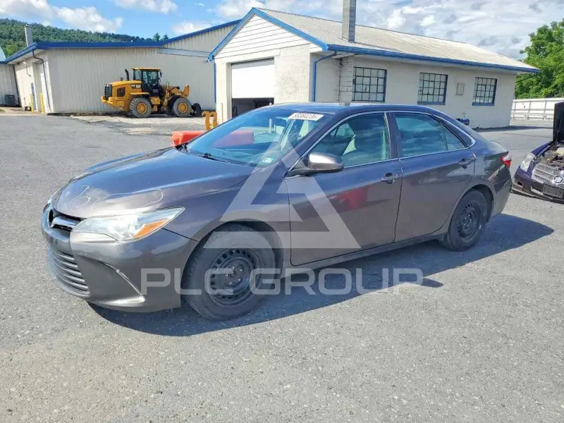 2016 Toyota CAMRY фото