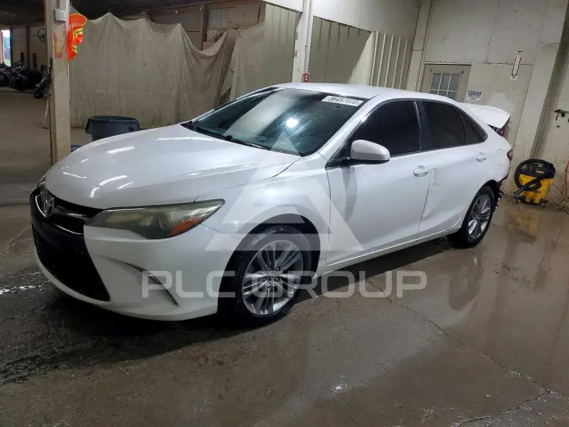 2016 Toyota CAMRY photo