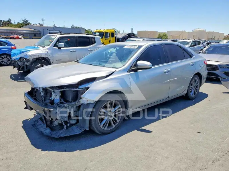 2016 Toyota CAMRY photo