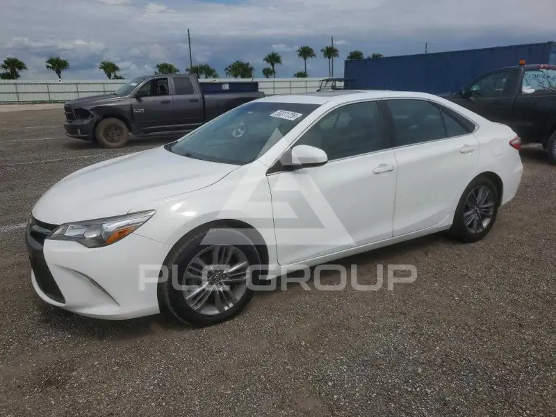 2016 Toyota CAMRY photo