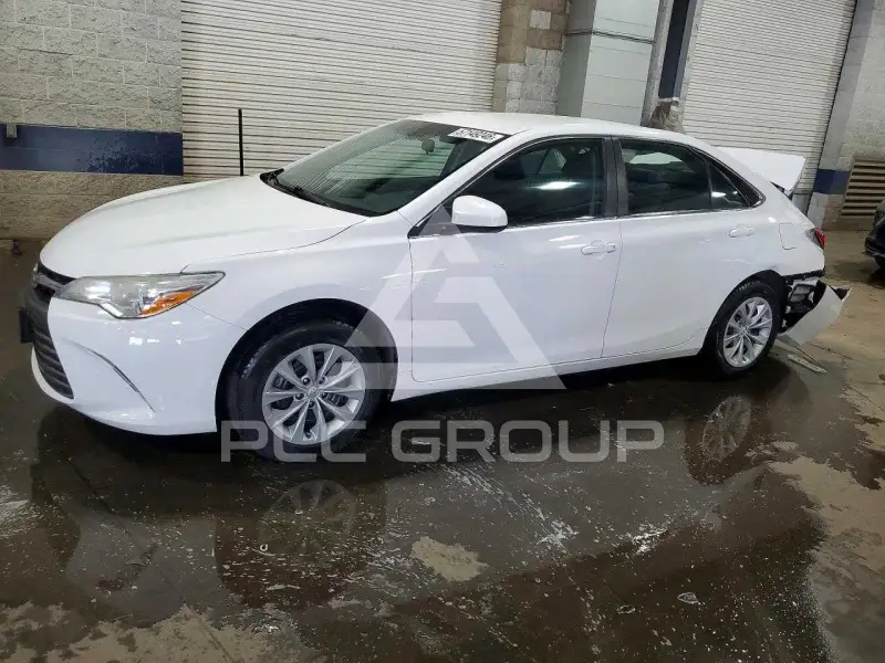 2016 Toyota CAMRY photo