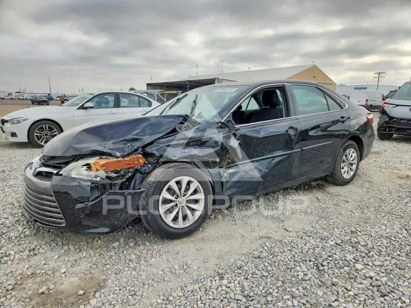 2016 Toyota CAMRY фото