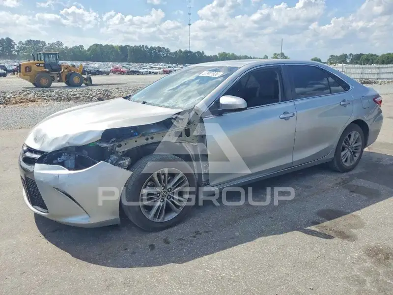 2016 Toyota CAMRY фото
