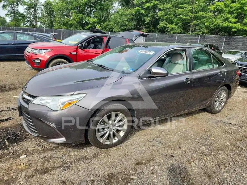 2016 Toyota CAMRY photo