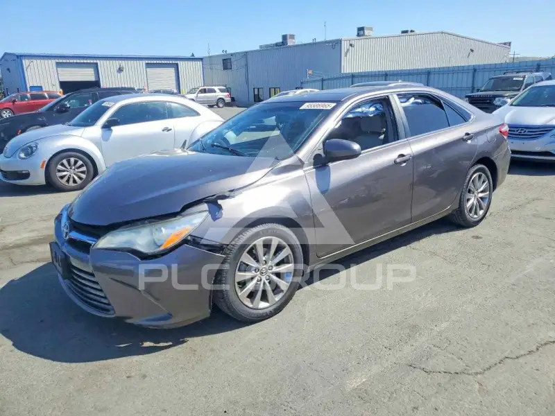 2016 Toyota CAMRY фото