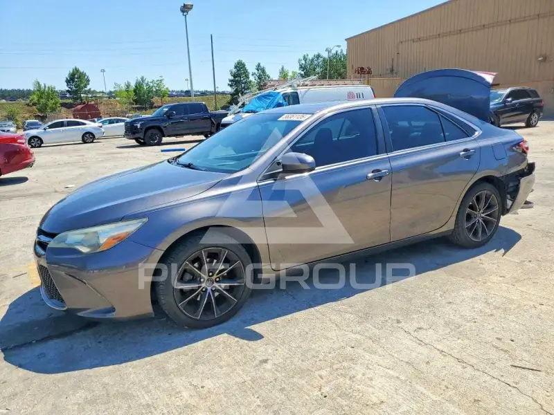 2016 Toyota CAMRY photo