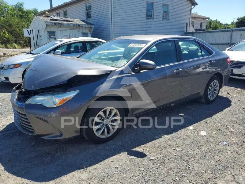 2016 Toyota CAMRY фото