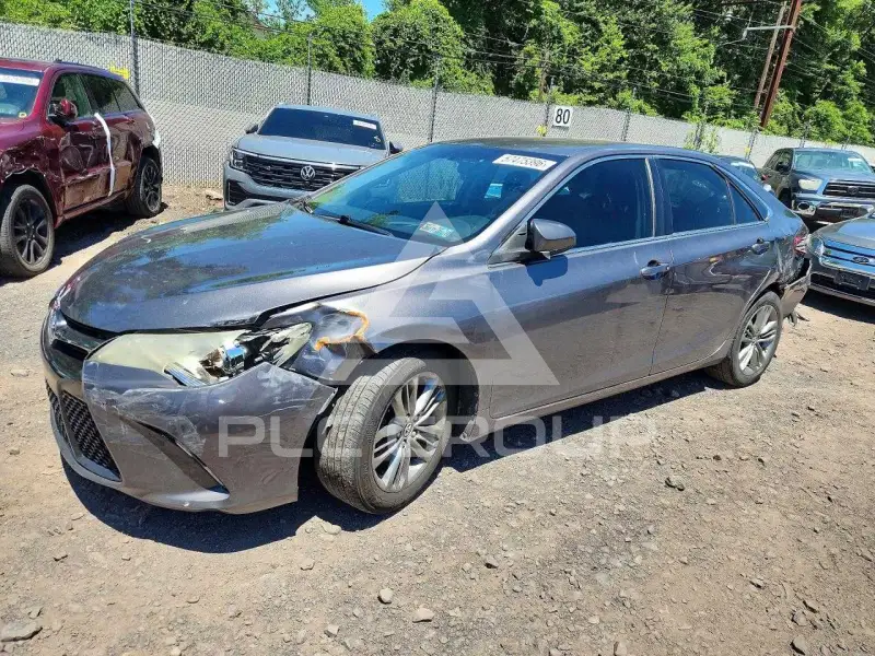 2016 Toyota CAMRY photo