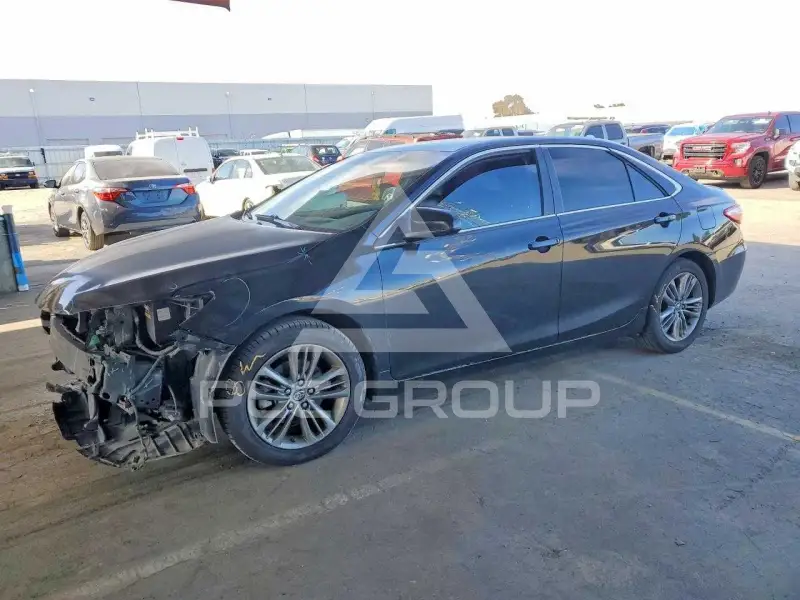 2016 Toyota CAMRY фото
