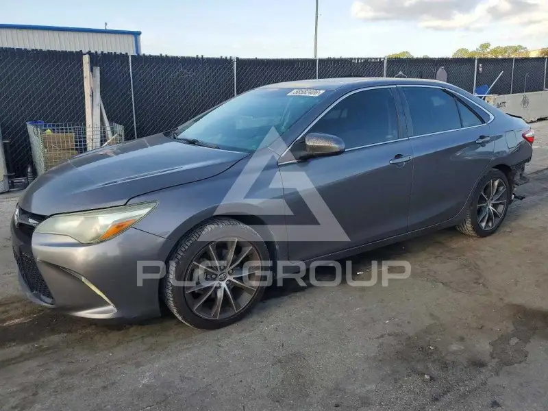 2016 Toyota CAMRY фото