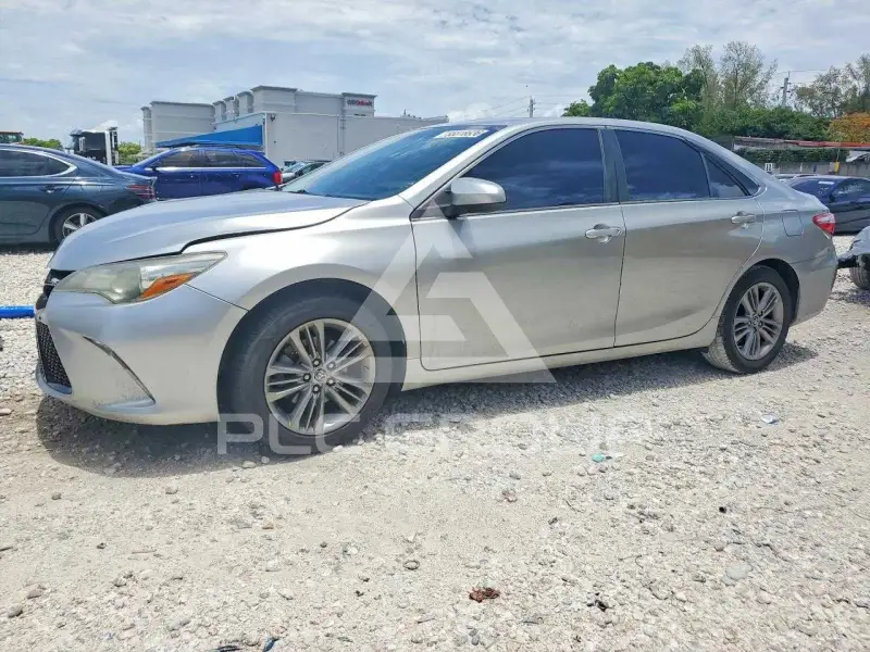 2016 Toyota CAMRY фото