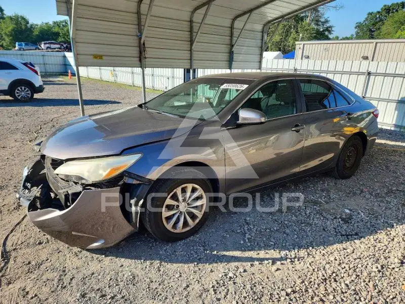 2016 Toyota CAMRY фото