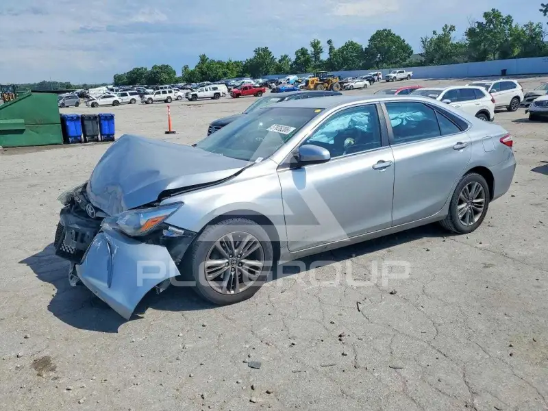 2016 Toyota CAMRY photo