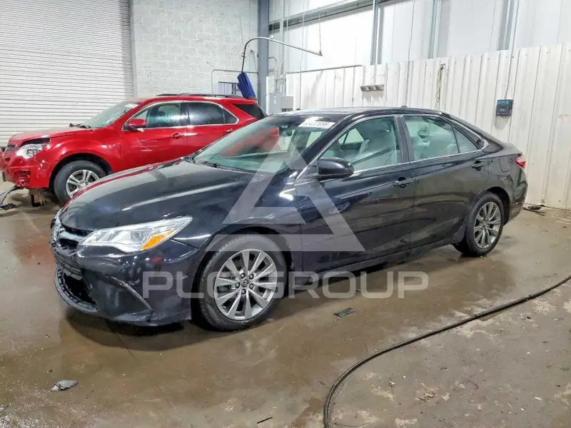 2016 Toyota CAMRY фото