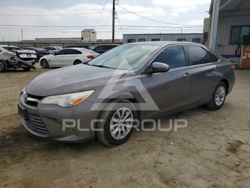 2016 Toyota CAMRY фото