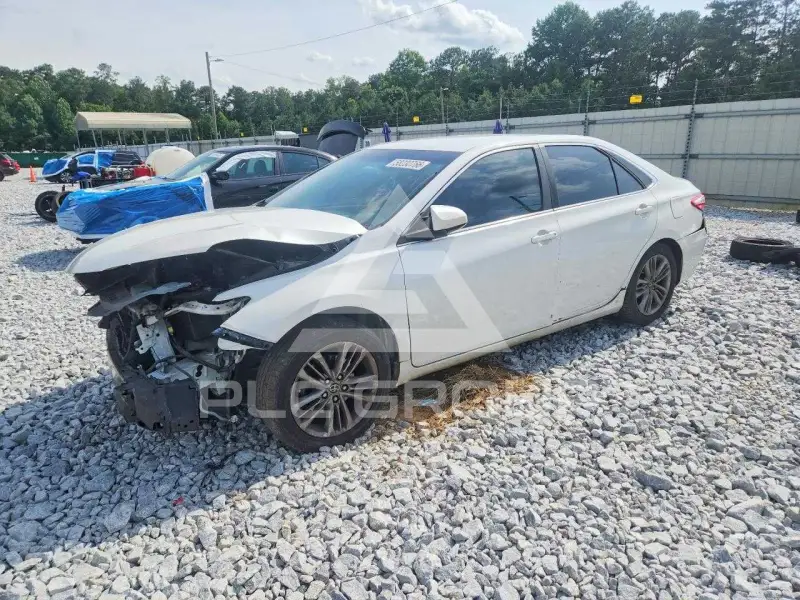 2016 Toyota CAMRY photo