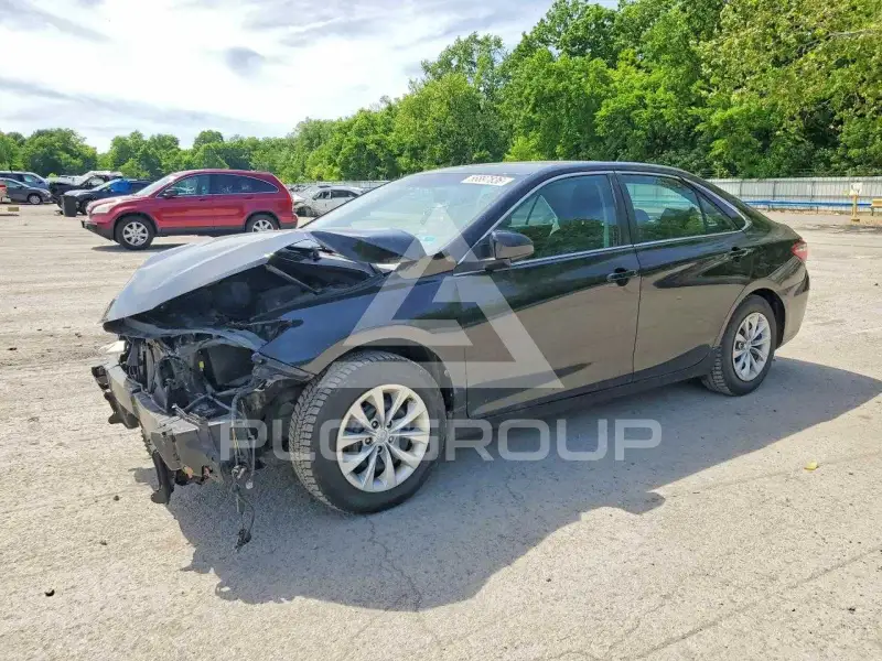 2016 Toyota CAMRY фото