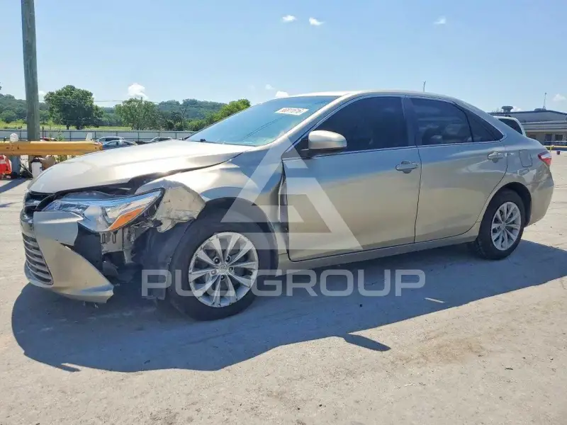 2016 Toyota CAMRY photo
