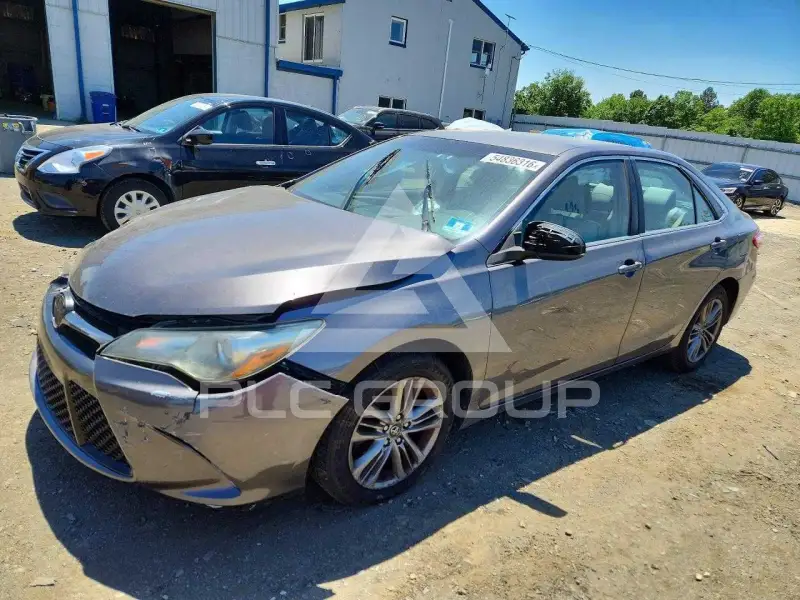 2016 Toyota CAMRY photo