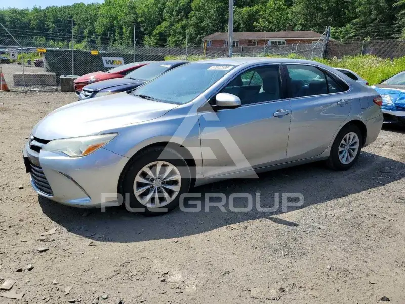 2016 Toyota CAMRY photo