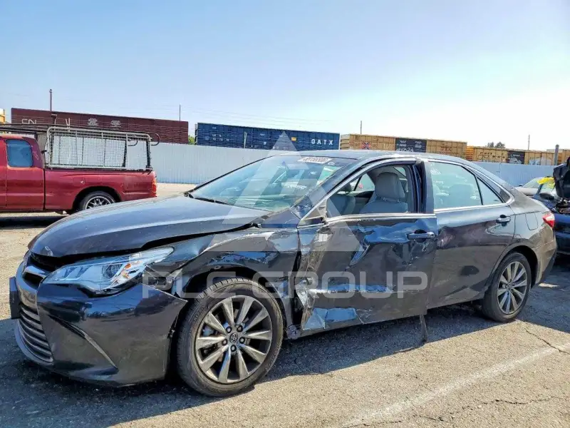 2016 Toyota CAMRY photo